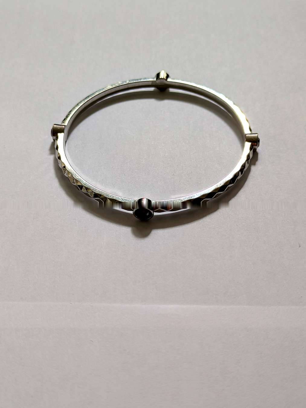 Silver Faceted